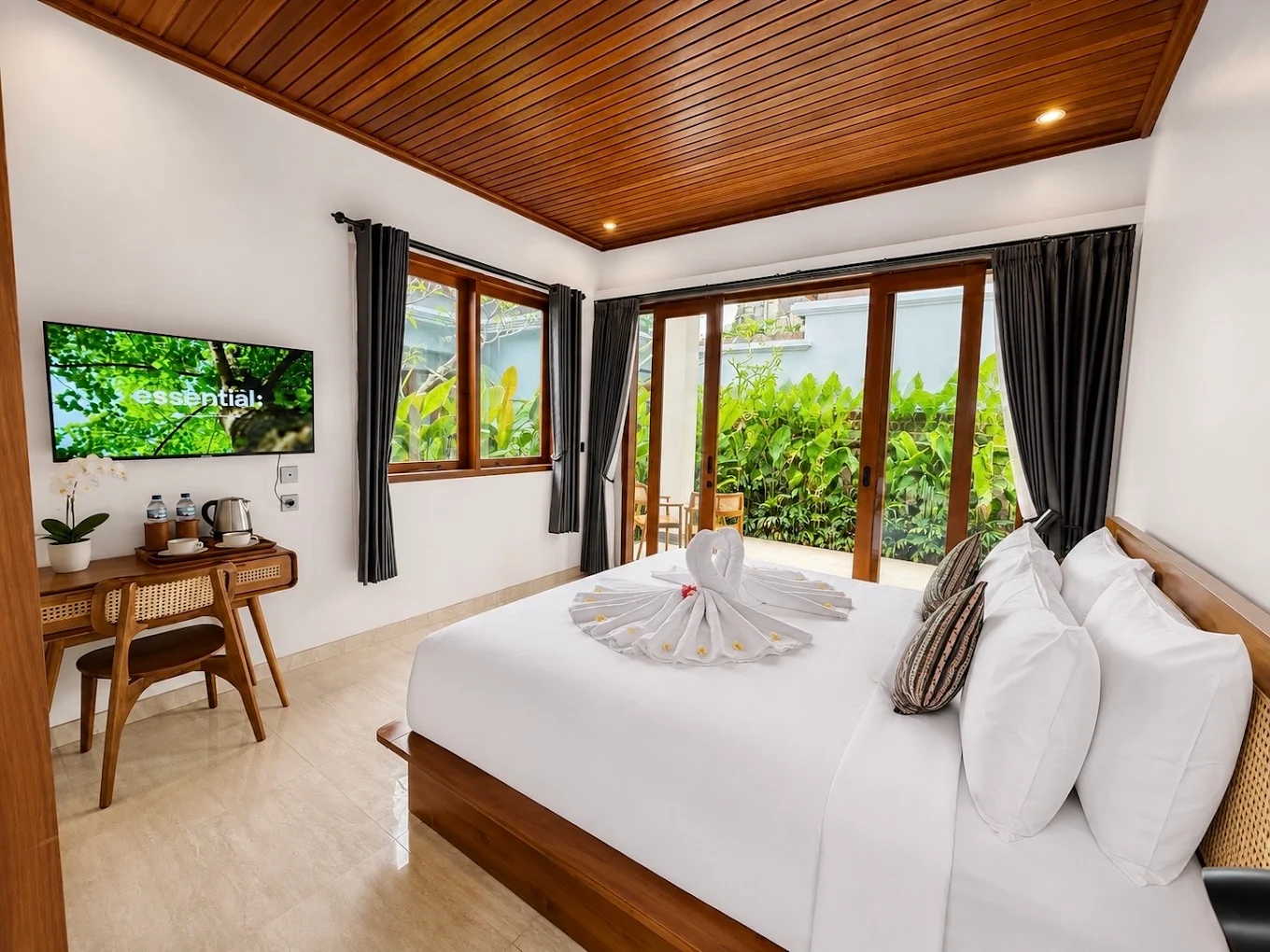 Laras's Guesthouse property near Ubud